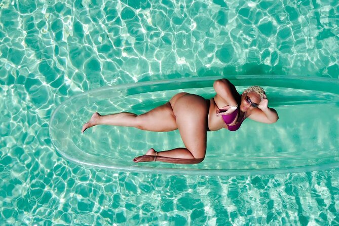Beach Day and Clear Kayak Photoshoot in Bahamas - What the $150 price gets you
