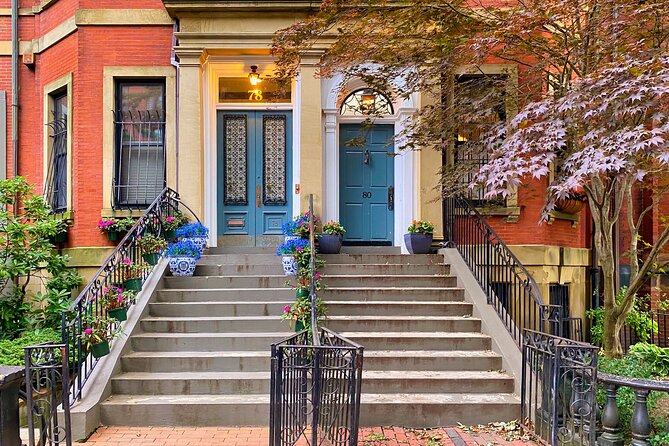 Beacon Hill + Back Bay History + Photo Walking Tour(SMALL Group) - Key points at a glance