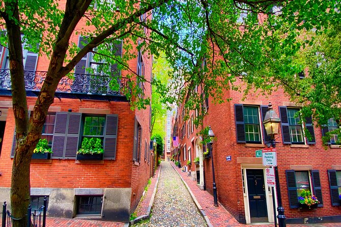 Beacon Hill + Back Bay History + Photo Walking Tour(SMALL Group) - Why Beacon Hill works so well for a photo walk