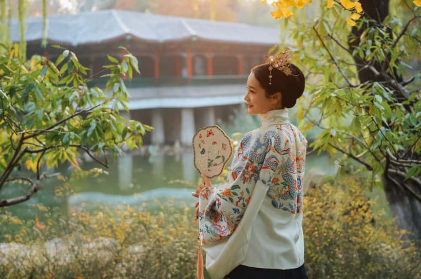 Beijing Traditional Hanfu Experience & Photoshoot for Groups - Price and practical value at $189 per group
