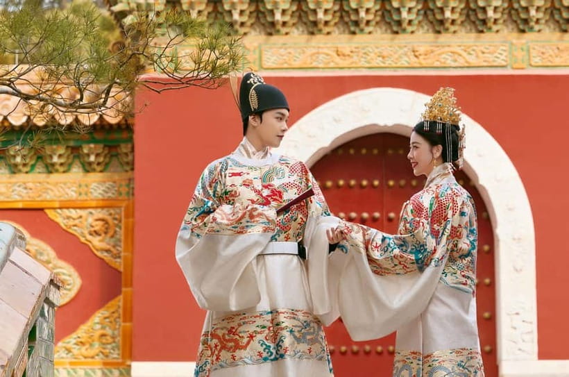 Beijing Traditional Hanfu Experience & Photoshoot for Groups - Who will enjoy this most