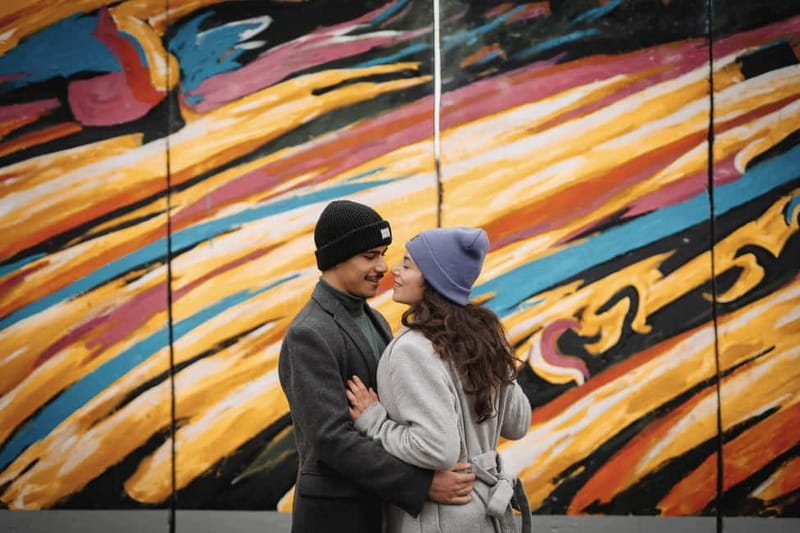 Berlin: East Side Gallery Photoshoot - Key points to know before booking