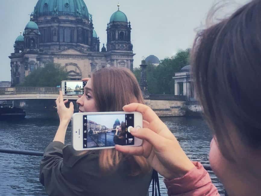 Berlin: Hands-On Mobile Photography Workshop - Why this Berlin workshop feels different from a photo walk