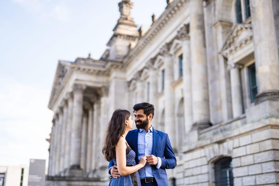 Berlin Love Story: Surprise Proposal Photography Session - Key points to know before you book