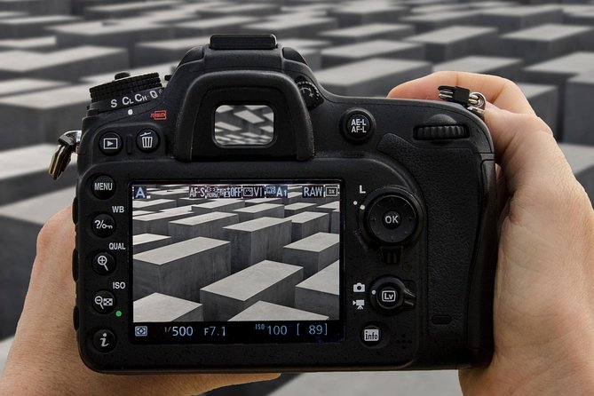Berlin Photography Masterclass - Private Photography Lesson - Starting at Brandenburg Gate and the Reichstag