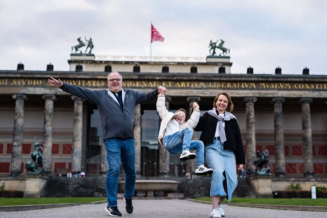 Berlin Private Photo shoot with Professional Photographer - Is $141.78 good value for your group?