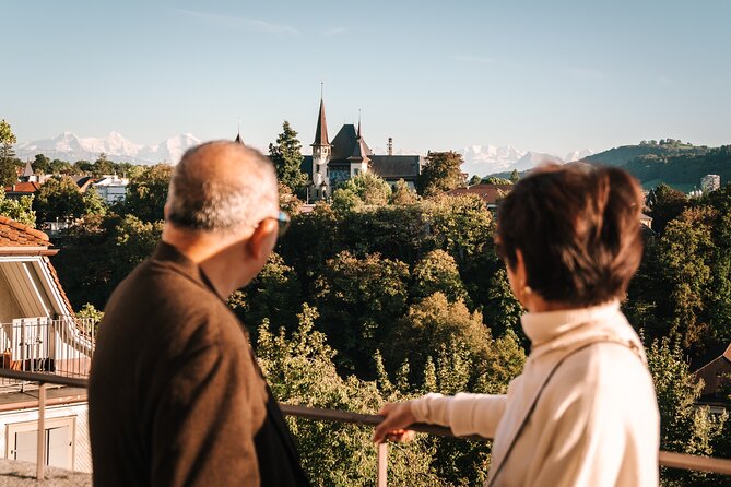 Bern Private Photoshoot with Optional Picnic by the River - Dalmazimätteli turns the final hour into a picnic
