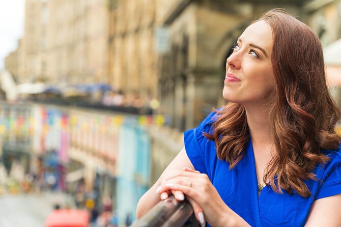 Best Edinburgh Photoshoot Experience - A personal portrait walk through Edinburgh