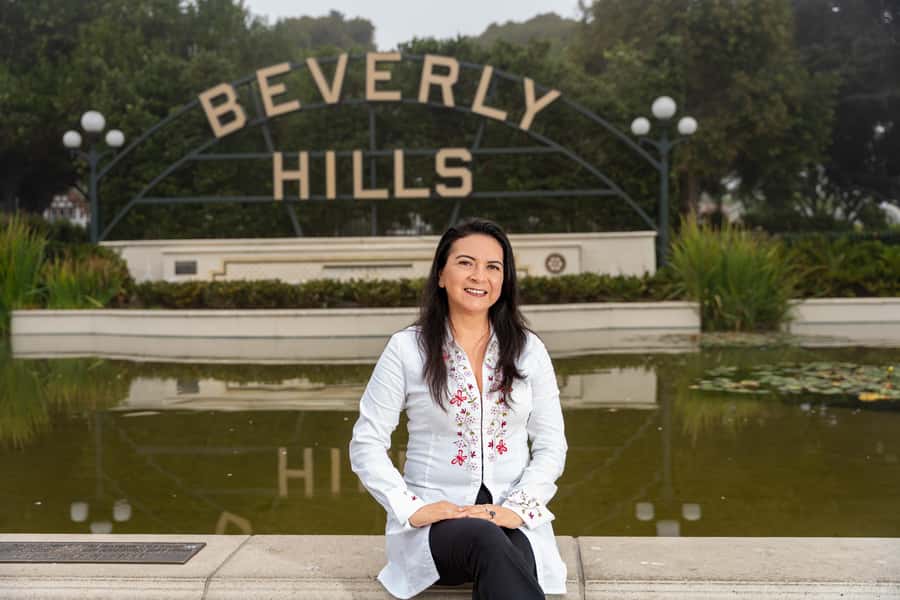 Beverly Hills: Photoshoot with Edited Images - Walking the palm-lined streets