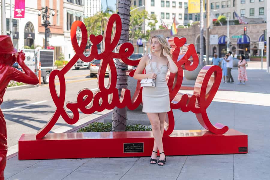 Beverly Hills: Photoshoot with Edited Images - Practical details before you book