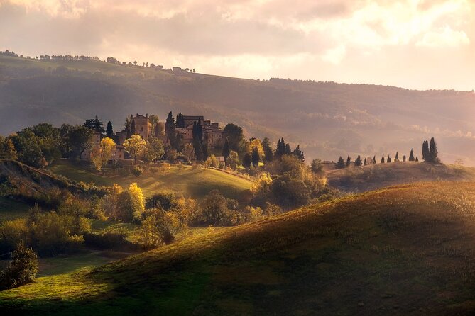 Bologna Surroundings Photo Tour: Rolling Hills and Ravines - Key points at a glance