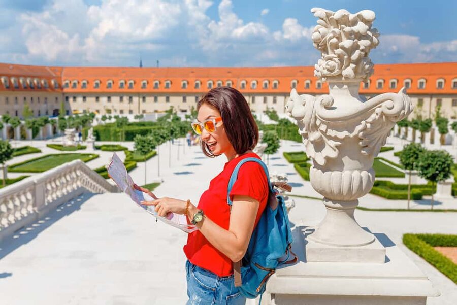 Bratislava: Slovakia Castle Photography Tour & Wine Tasting - The long road to the castle country