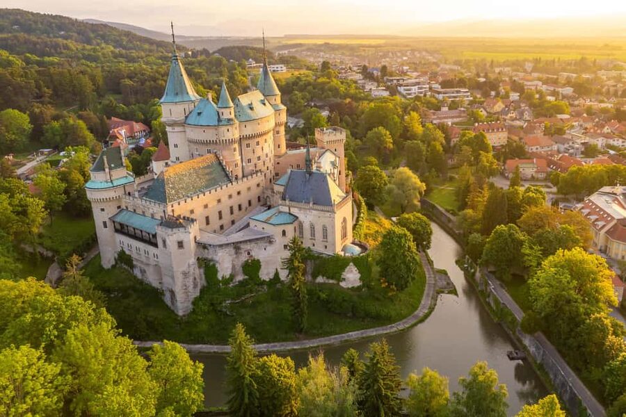 Bratislava: Slovakia Castle Photography Tour & Wine Tasting - Pezinok brings wine and local flavor