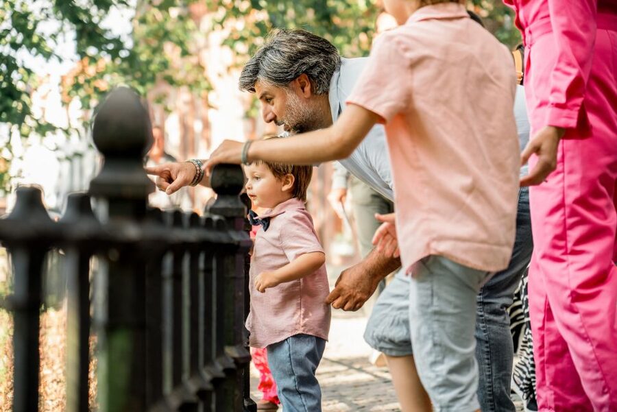 Bruges : Your private 30min. photoshoot in the medieval city - The value of a private group