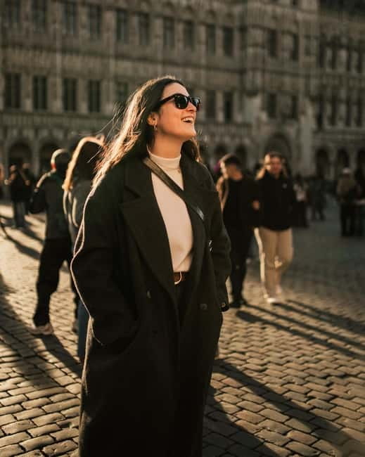 Brussels Private Photoshoot with a Professional Photographer - Galeries Royales Saint-Hubert: elegant and weather-friendly