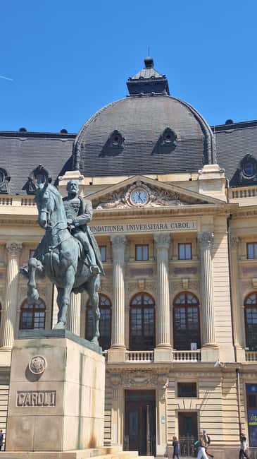 Bucharest Photo Walk - Instagram&Cinematic Spots in 3 hours - One hour along Calea Victoriei