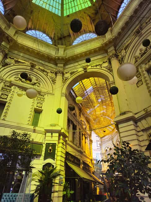 Bucharest Photo Walk - Instagram&Cinematic Spots in 3 hours - Stavropoleos Monastery in the Old Town
