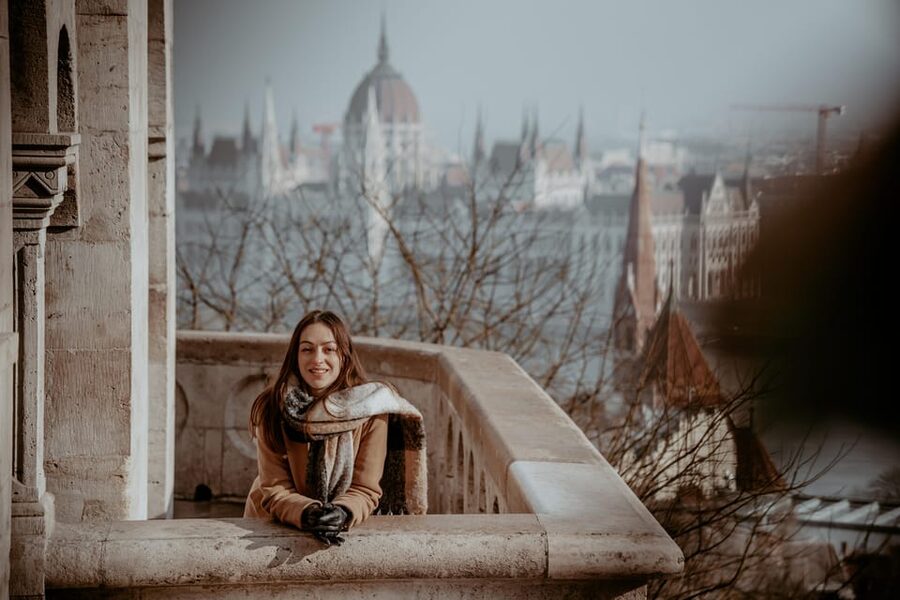 Budapest: Fast Private Photoshoot at Fisherman's Bastion - Should you book it?