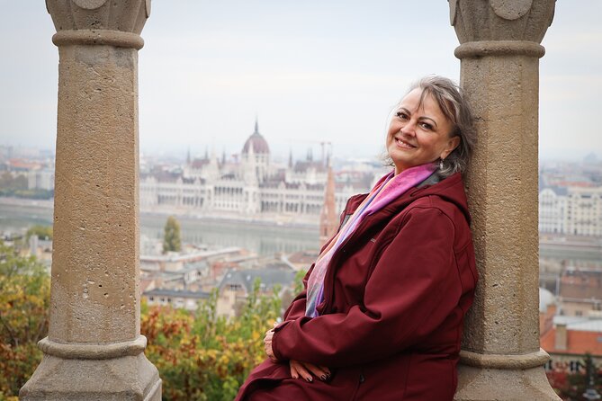 Budapest Private Guided Tour with Photoshoot - Small(2hrs) - Liberty Square and Budapest’s political story