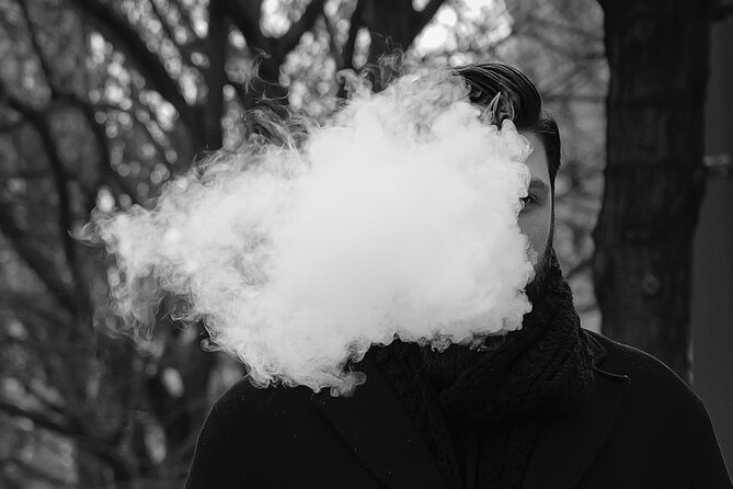 Budapest Street Photography by Lukacs Gabor - Real encounters instead of only postcard scenes