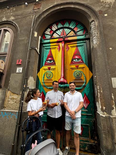Budapest: Walking Tour with Chimney Cake & Polaroid Photos - St. Stephen’s Basilica and Parliament from the outside