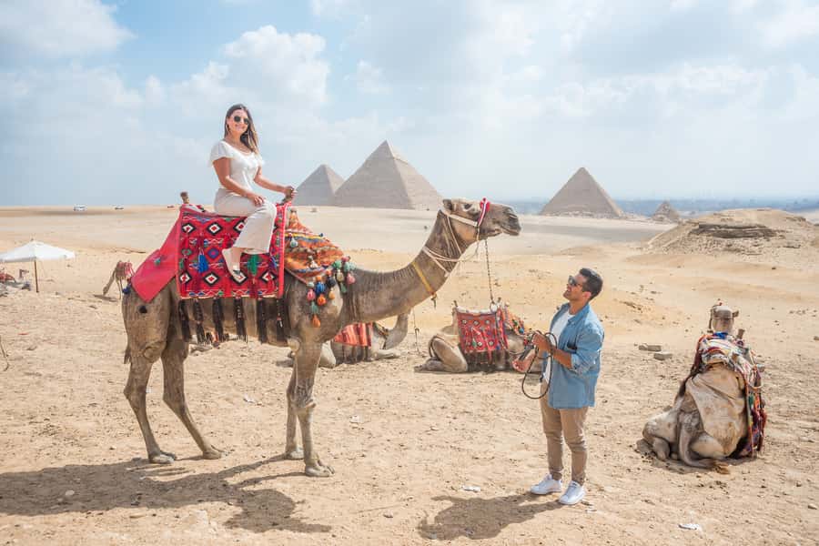 Cairo: Private Half-Day Pyramids Tour with Photographer - Is $118 per person good value?