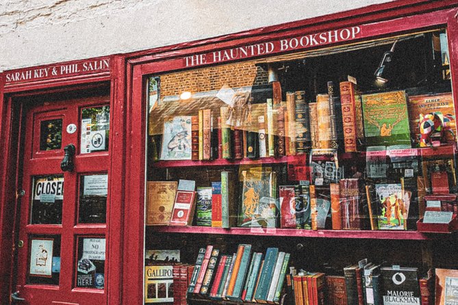 Cambridge Instagram Self-Guided Tour - Top Photo Spots - Portugal Place: an Instagram-friendly neighborhood
