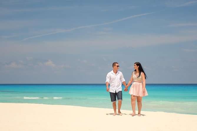 Cancun Photo Session - Meeting at Súper Chedraui Selecto in Punta Cancun