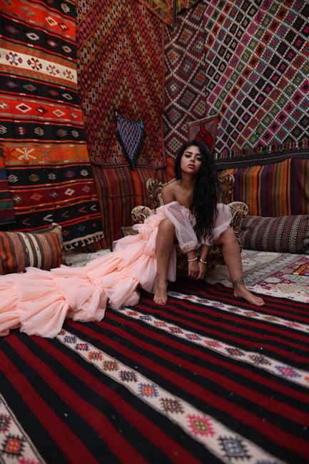 Cappadocia: Photo Shooting With Flying Dress & Carpet House - The camera work and final images