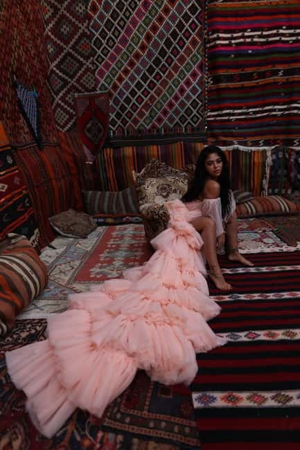 Cappadocia: Photo Shooting With Flying Dress & Carpet House - Meeting point and local pickup