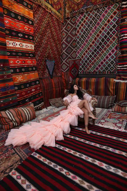 Cappadocia: Photo Shooting With Flying Dress & Carpet House - Who will enjoy this most?