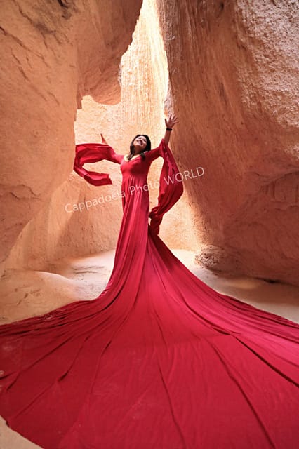 Cappadocia Photoshoot with Flying Dress - Sunrise or sunset: choose with care