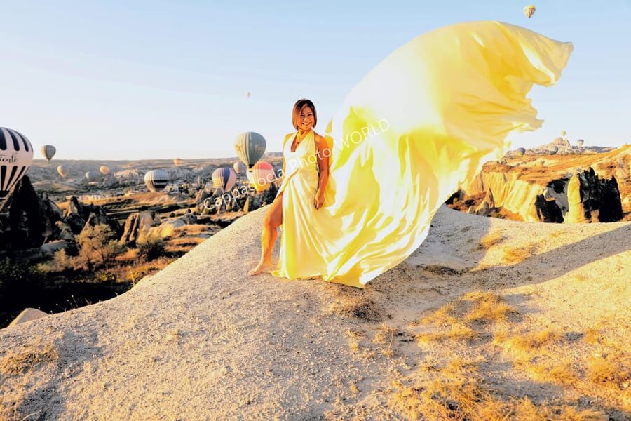 Cappadocia Photoshoot with Flying Dress - Posing help for camera-shy people