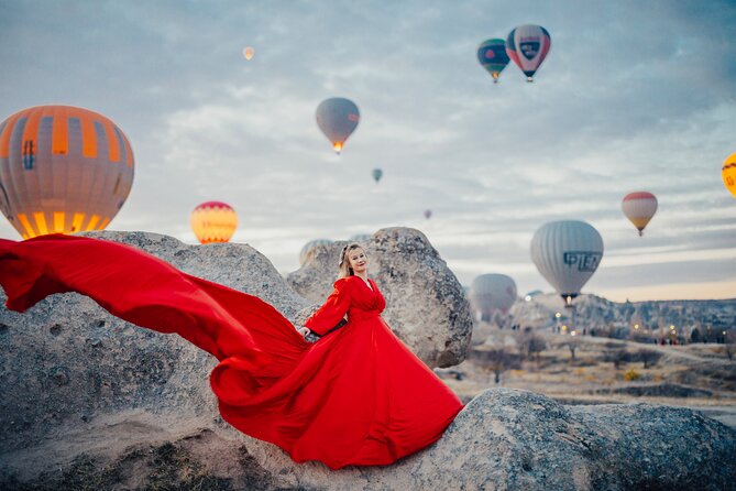 Cappadocia Photoshoot with Flying Dress & Instagram Reels - Why a flying dress works so well in Cappadocia