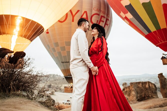 Cappadocia Photoshoot with Flying Dress & Instagram Reels - Love Valley for the strongest setting