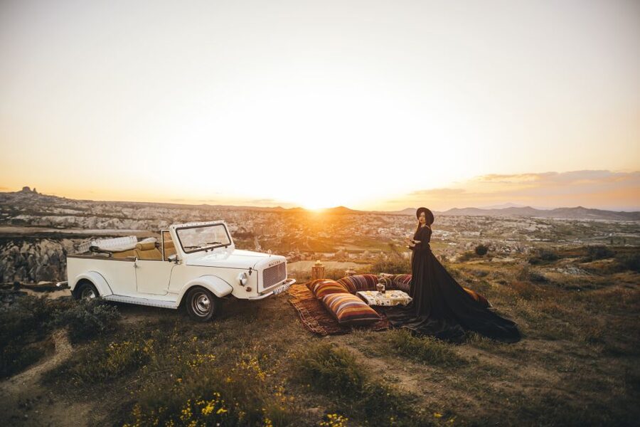 Cappadocia: Private Classic Car Trip with Photoshoot Option - The classic car adds style, but confirm the model