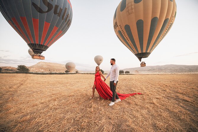 Cappadocia Private Flying Dress & Hot Air Balloon Photoshoot - Posing direction that takes the pressure off