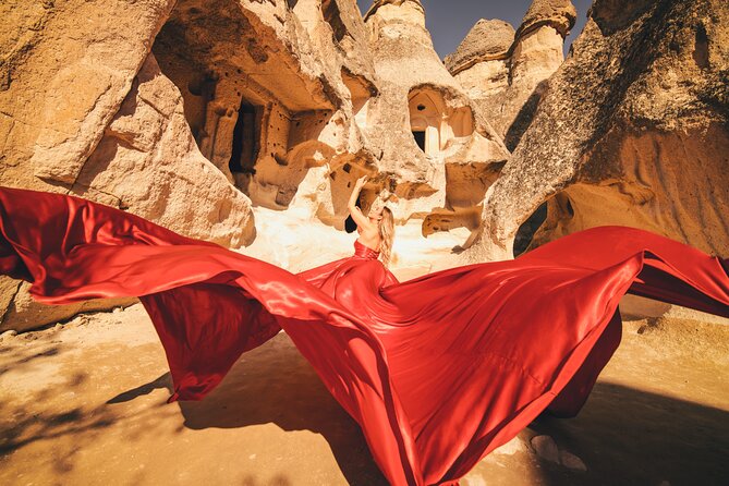 Cappadocia Private Flying Dress & Hot Air Balloon Photoshoot - Photos, raw files, and the Instagram reel