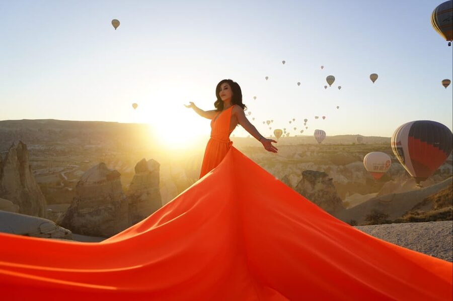 Cappadocia: Private Outdoor Photoshoot at Sunrise w/Transfer - The short ride from Göreme to the first viewpoint