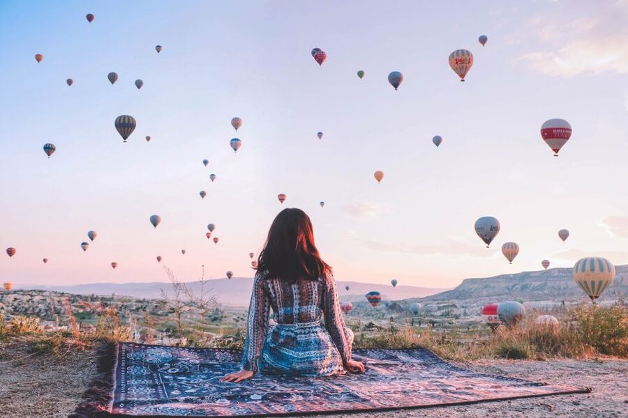 Cappadocia: Sunrise Balloon Watching Tour with Photographer - Rose Valley: watch the balloons prepare for launch