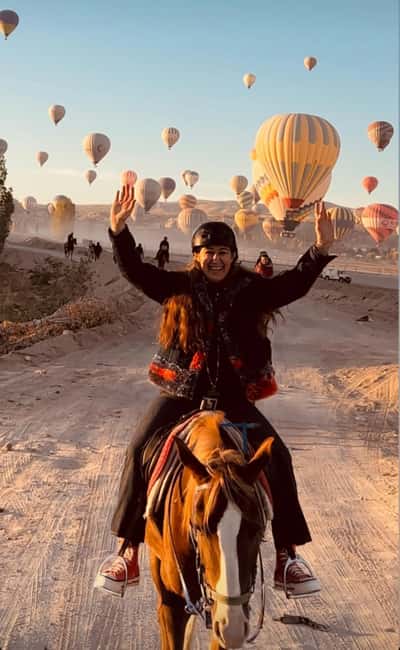 Cappadocia Sunrise & Sunset Horse Tour with Photography - Returning through the valleys on horseback