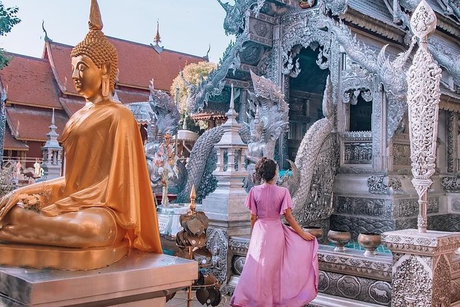 ️ Chiang Mai Instagram Tour: Most Famous Spots (Private and All-Inclusive) - Wat Rajamontean shows off classic northern Thai decoration