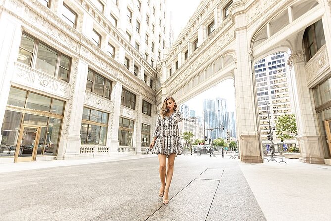 ️ Chicago Instagram Walking Tour (Private & All- Inclusive) - Forty-five minutes along the Chicago Riverwalk
