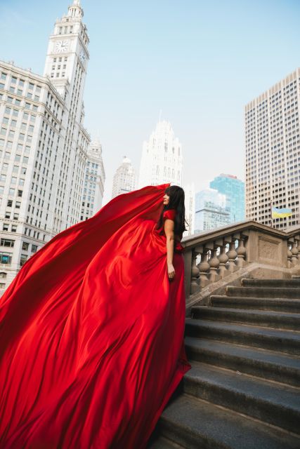 Chicago Luxury Flying Dress Photoshoot - How Elena Badea guides the camera work
