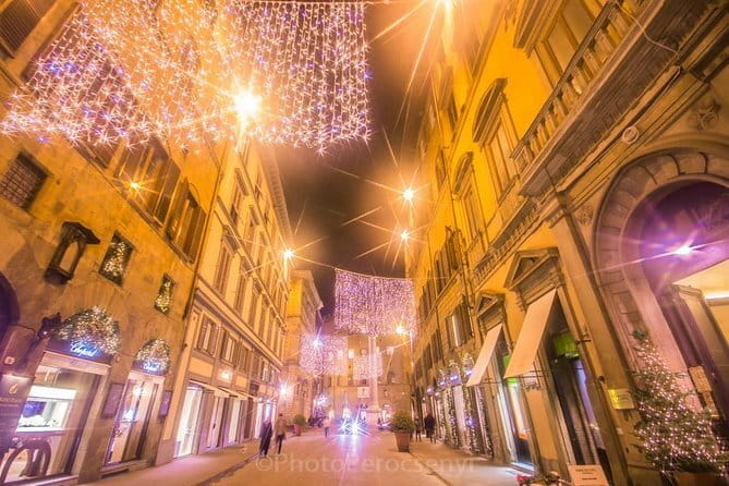 Christmas Lights Private Photo Tour in Florence - Starting at Piazza della Repubblica