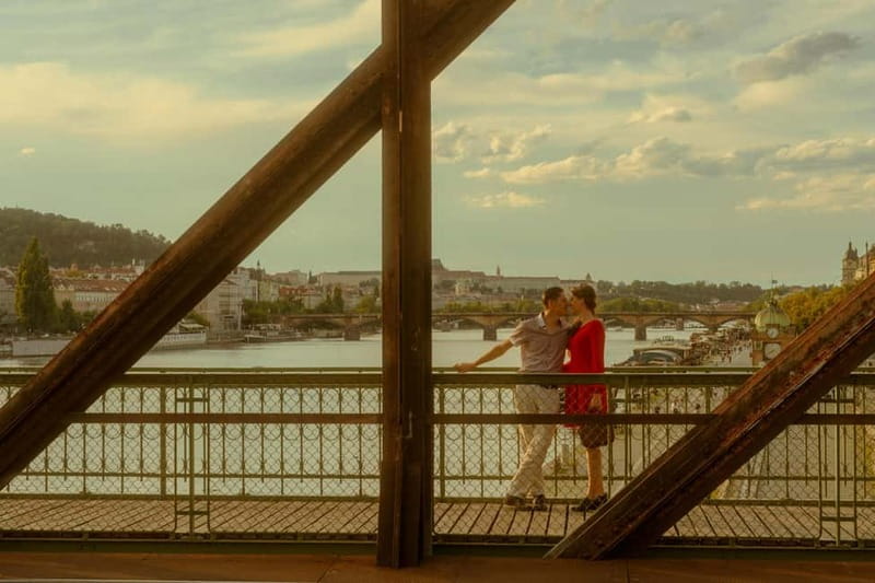 Cinematic Photoshoot Experience in Prague - What You Receive After the Session