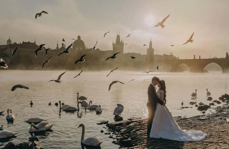 Cinematic Photoshoot Experience in Prague - Charles Bridge: A Strong Opening Scene