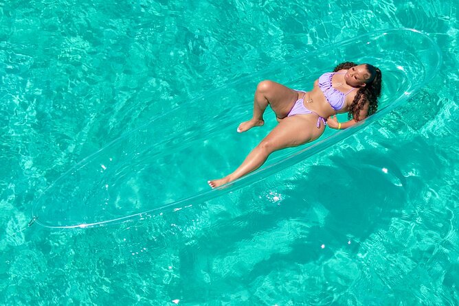 Clear Kayak Photoshoot in Nassau ,Bahamas. - What this Nassau photoshoot is really selling
