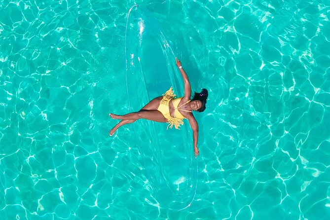 Clear Kayak Photoshoot in Nassau ,Bahamas. - The staff makes the biggest difference