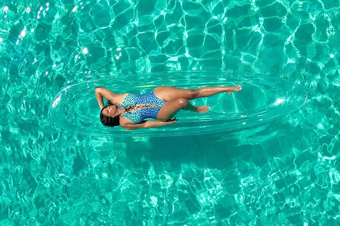 Clear Kayak Photoshoot in Nassau ,Bahamas. - Weather, clothing, and timing